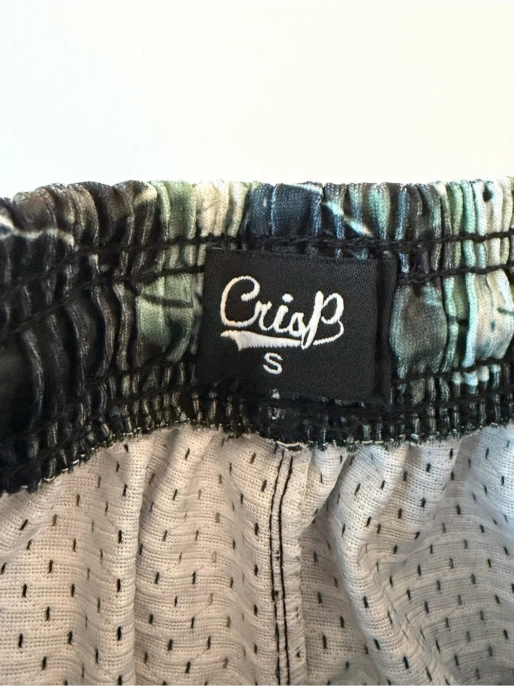 Crisp Men’s Mesh Camouflage Athletic Basketball Shorts with Pockets Size Small